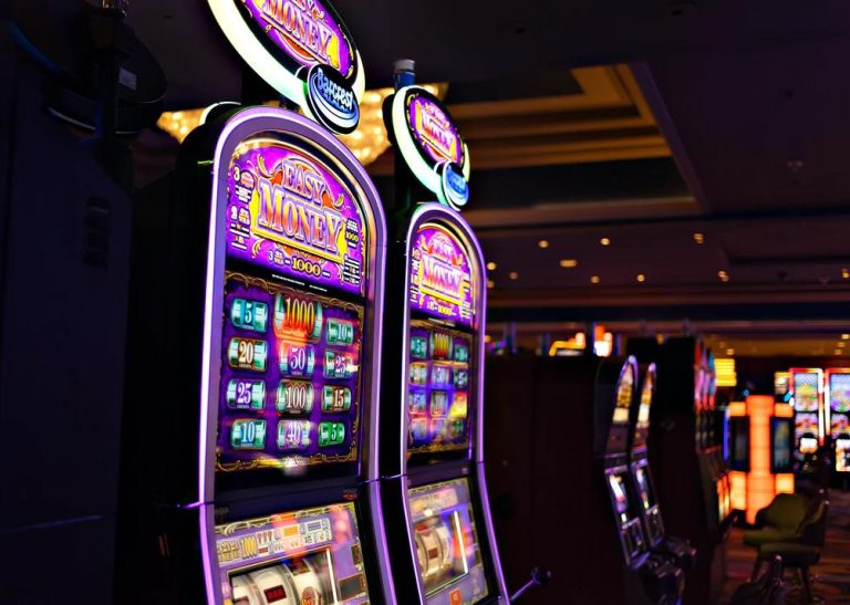 Slot Communities